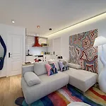 Pop Art & Vibrant Parisian Flat